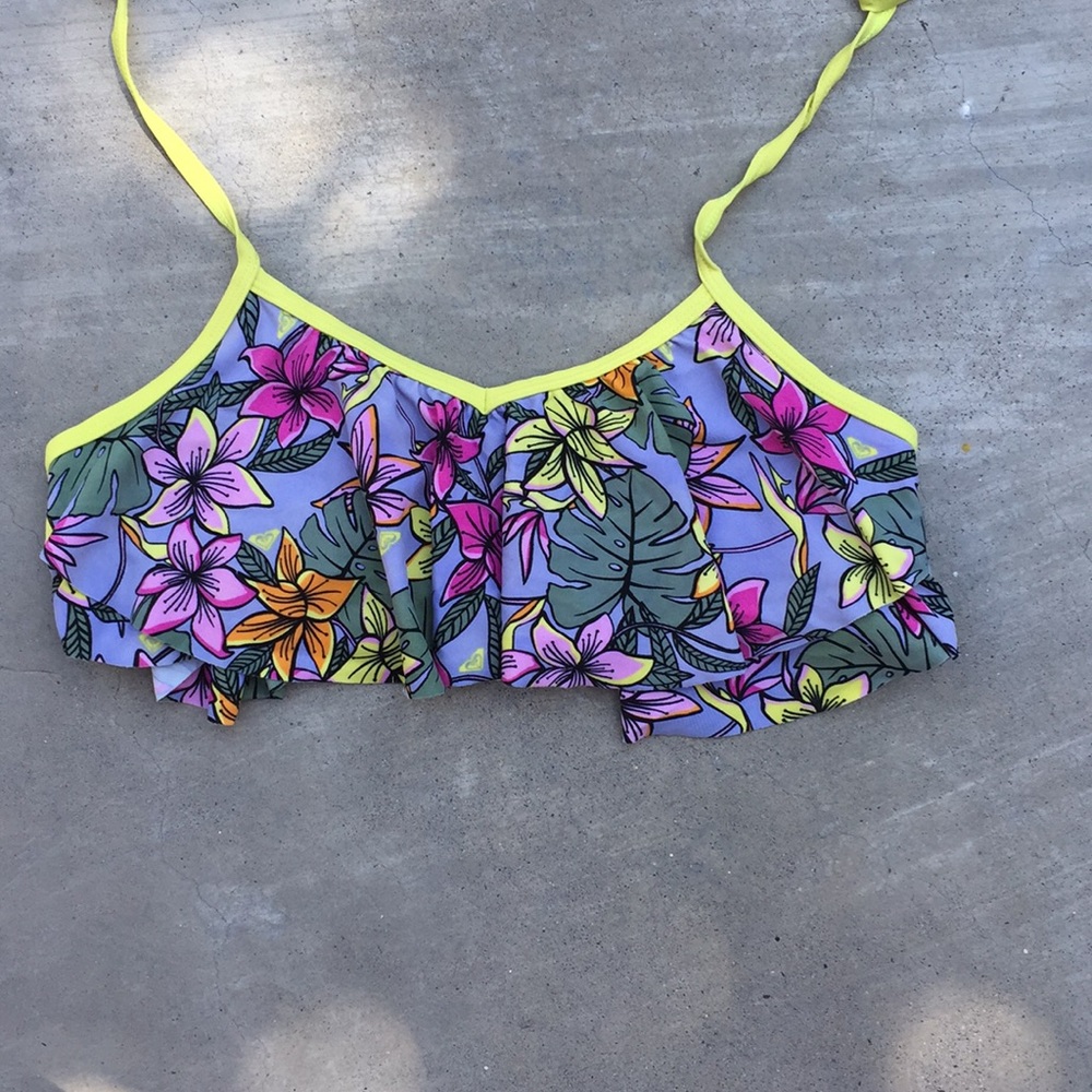 2 Roxy bathing suit tops. - Picture 2 of 3